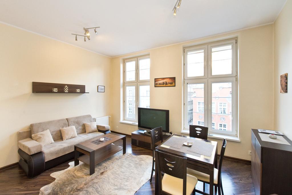 Gdanskie Apartamenty - Apartamenty - Dluga Z Widokiem Na Ratusz I Nad Motlawa 部屋 写真